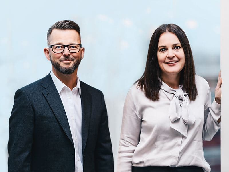 Jesper Svensson, utvecklingschef och Camilla Skoog, försäljningschef på Fortnox