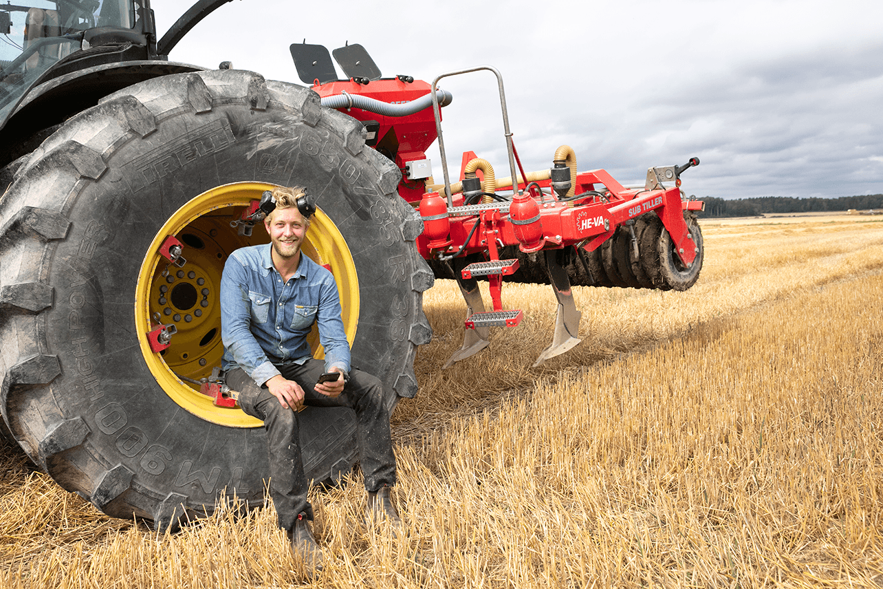 Filip Nilsson använder Fortnox för att sköta sin bondgårds ekonomi