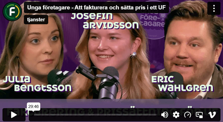 Three people speaking into microphones, with names Julia Bengtsson, Josefin Arvidsson, and Eric Wahlgren overlaid on the image.